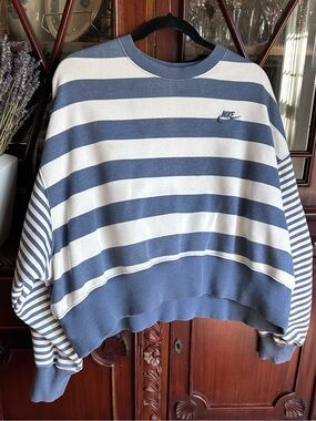 Nike Phoenix Fleece Blue Striped Cropped Long Sleeve Sweatshirt